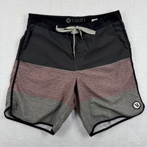 Vuori‎ Men's Performance 4 Way Stretch Board Shorts Size 30 Gray Red Stripe